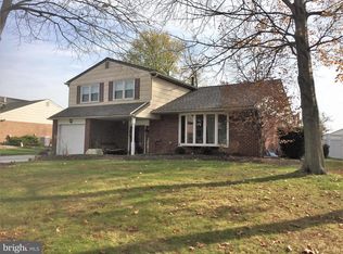 2922 Henley Rd, Plymouth Meeting, PA 19462