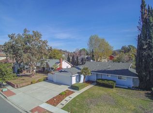 890 S La Grange Ave, Thousand Oaks, CA 91320