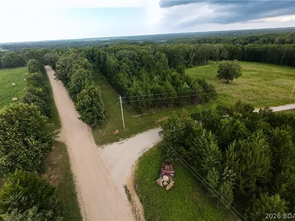 Tracts 1 5 Greystone, Eldon, MO 65026