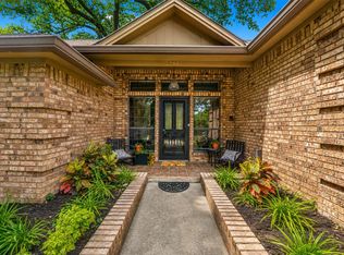 3518 Edgehill Dr, Grapevine, TX 76051
