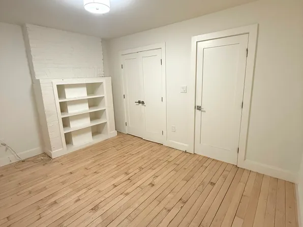 335 Stuyvesant Avenue image 9 of 17