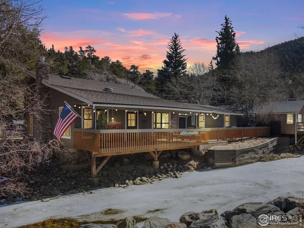 249 E Riverside Dr, Estes Park, CO 80517