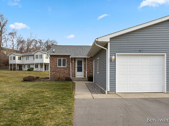 2nd image of 4543 N Valley Dr NE #23