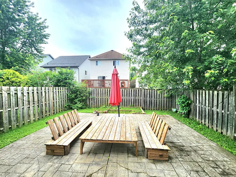 745 Laurelwood Dr — Photo 14