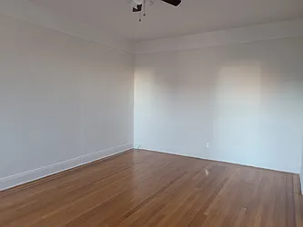 Rented by Elite Team Realty LLC