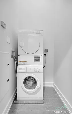 Rented by Mirador Real Estate | media 14