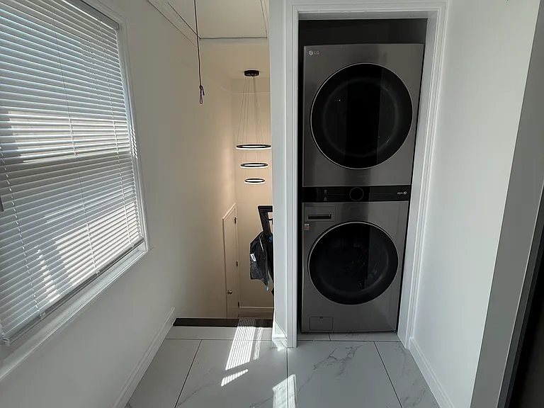 17 Laurel St #2 — Photo 15