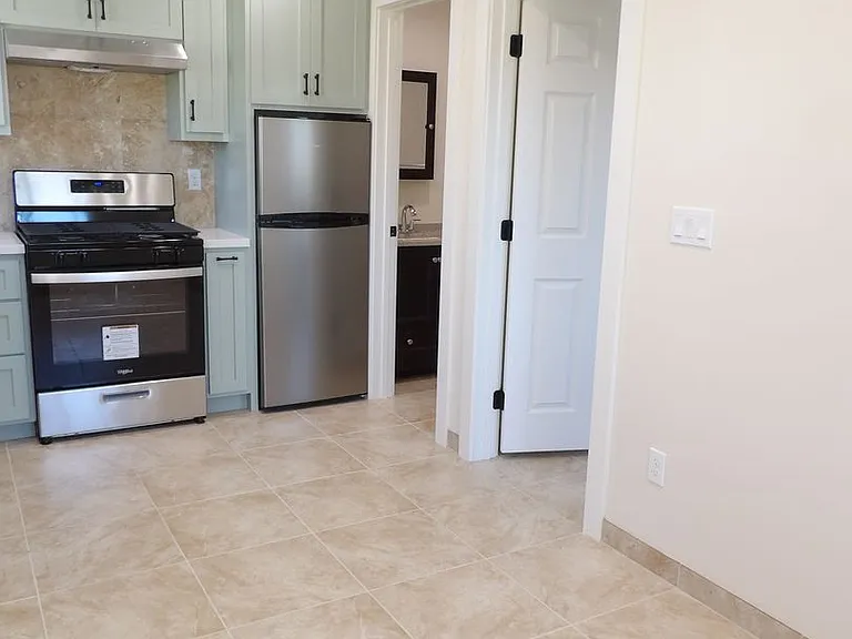 1108 W Hickory Ave #A — Photo 14