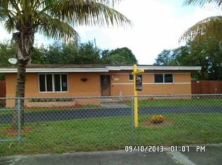 17521 NE 4th Ave, Miami, FL 33162