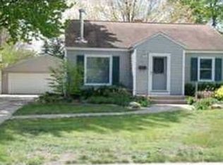 824 Marcia St SW, Wyoming, MI 49509