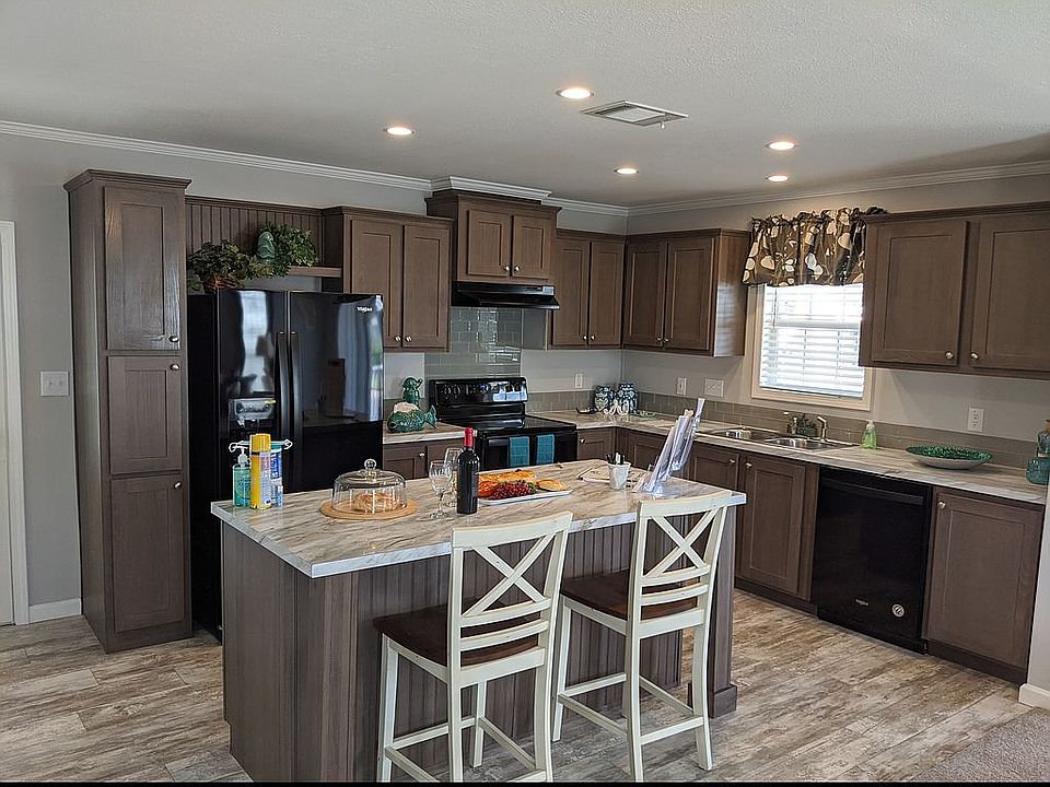 1st image of 570 57th Ave W Lot 175