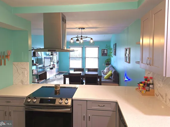 9B Dennison Dr #9B, Hightstown, NJ 08520