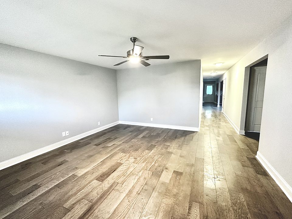 2nd image of 1701 Underwood St