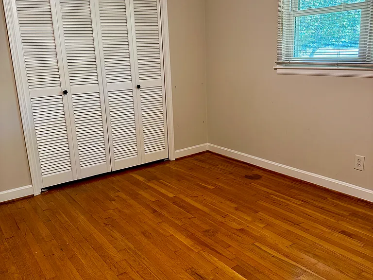 15270 Highway 221 — Photo 25