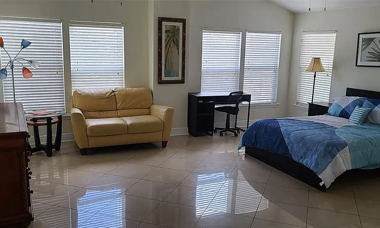 807 Turner St #5 — Photo 6