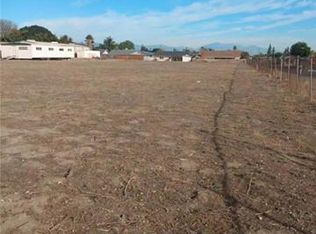 11011 G Ave, Hesperia, CA 92345