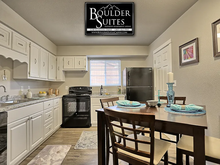 1230 Boulder Dr — Photo 1