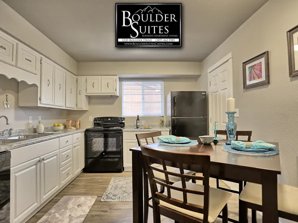 1230 Boulder Dr, Casper, WY 82601