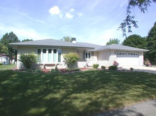200 Glenridge Ln, Schaumburg, IL