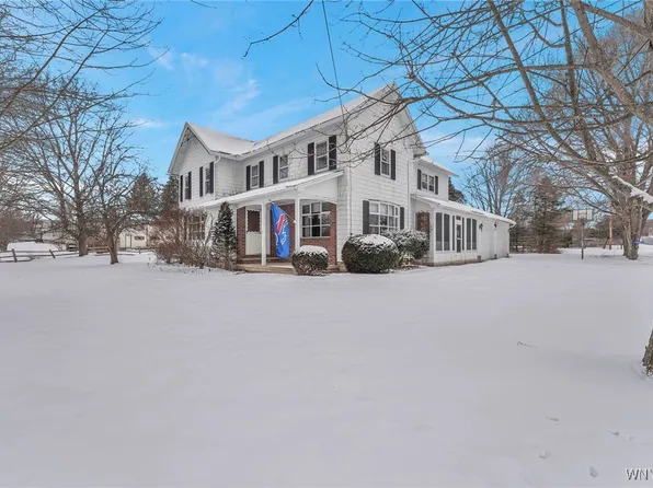 10889 Dugway Rd, Fillmore, NY 14735