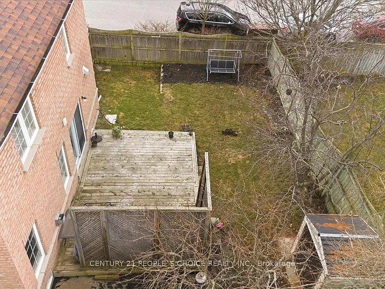 1456 Lyncroft Cres — Photo 47