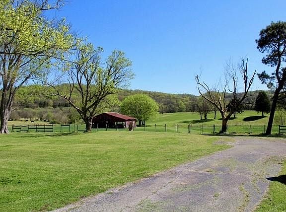 2nd image of 2221 Highway 130 W