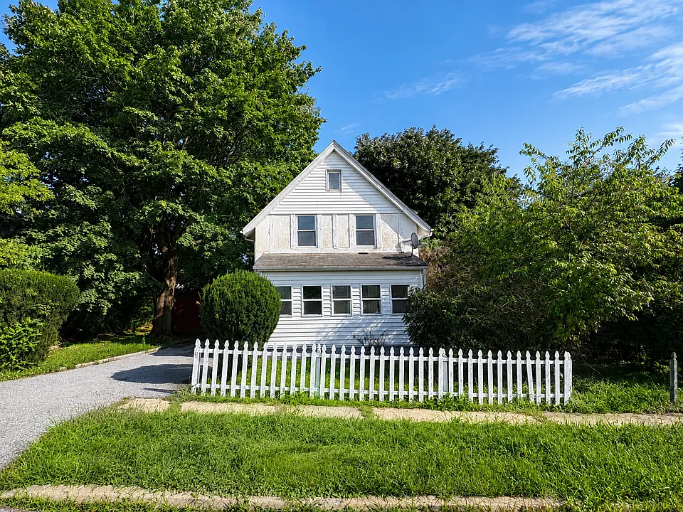 11 Remington Ave