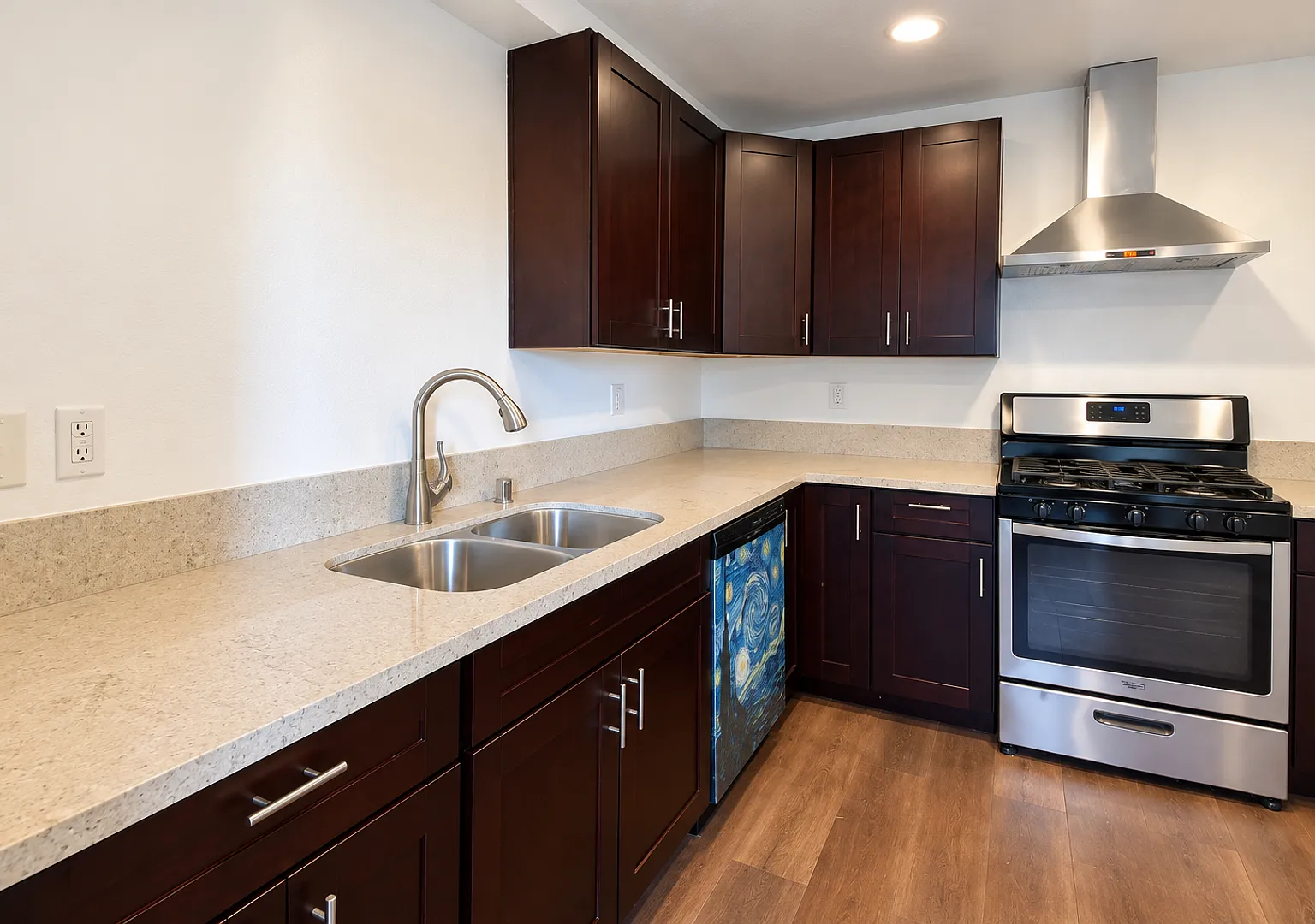 4541 Contour Blvd. — Photo 4