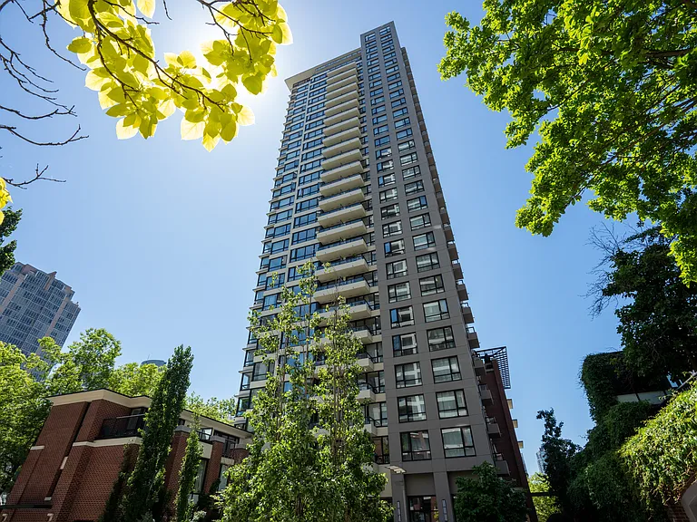 977 Mainland St #511 — Photo 1