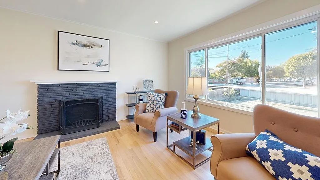 Short term 3-Bedroom 1.5 Bath Home in Redwood City — Photo 4