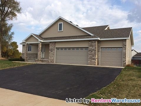 3rd image of 2551 Topaz St