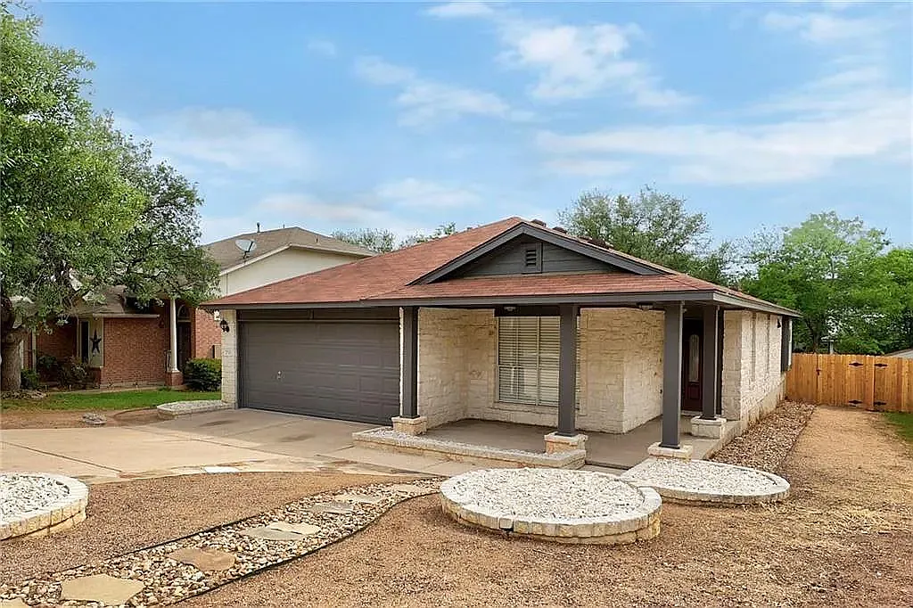 Building Photo - 2710 Greenlee Dr