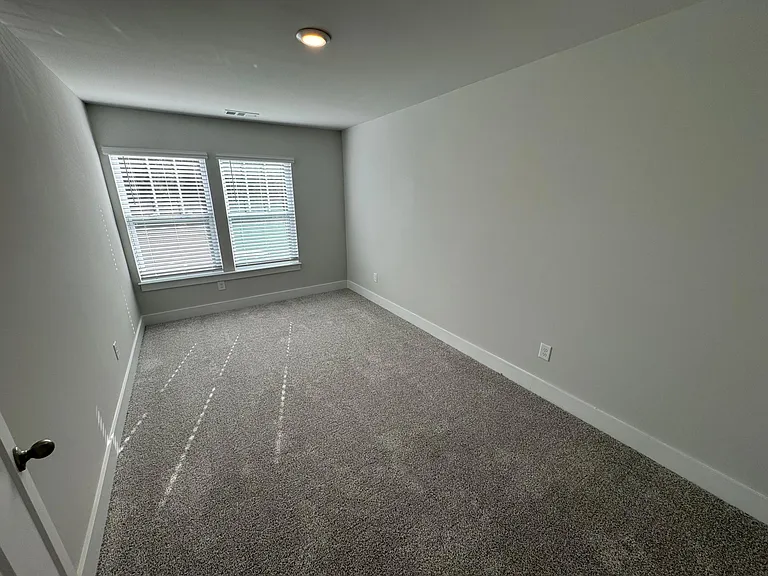 207 Skyuka St — Photo 7