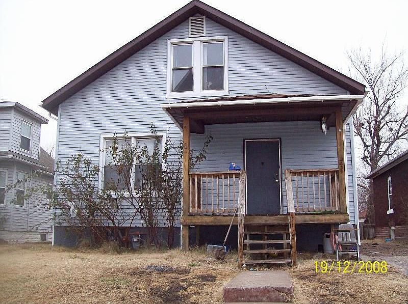 1st image of 2429 Delmar Ave