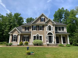 3 Clemons Spring Rd, Granby, CT 06035