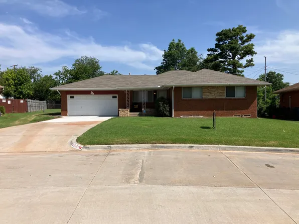 217 Byrd Dr, Midwest City, OK 73110