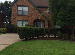 526 Palm Desert Dr, Garland, TX 75044