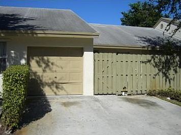 1st image of 5219 Glencove Ln