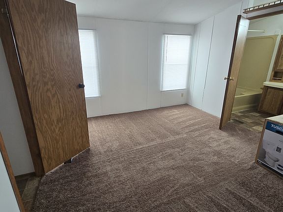 3rd image of 508 Park Ave