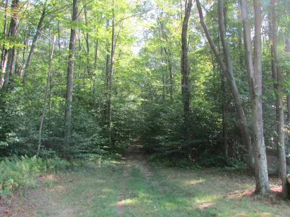 1 Bentler Rd, Clifton Township, PA 18424