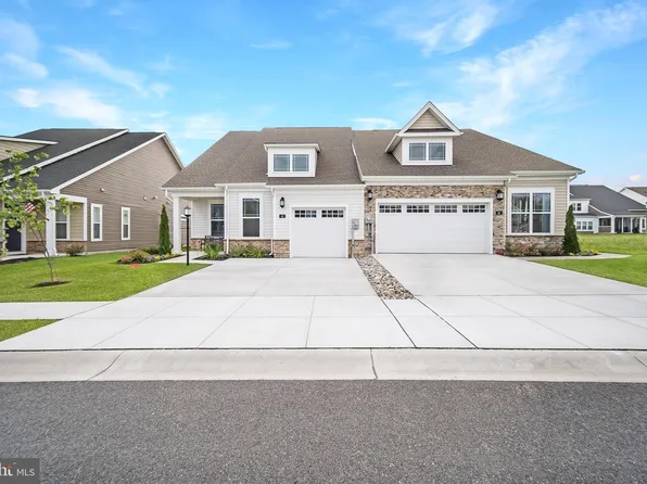 145 Grand Overlook Dr, Gettysburg, PA 17325