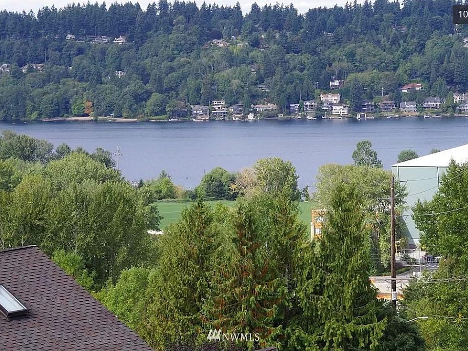 Views of Seahawks Training Facility(VMAC). Watch Seahawks practice from the house.