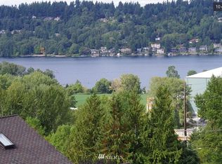11235 SE 76th St, Renton, WA 98056