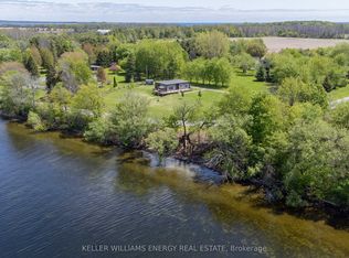 326 Cressy Bayside Rd, Prince Edward County, ON K0K 2T0