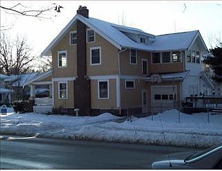 2nd image of 1840 7th Ave SE