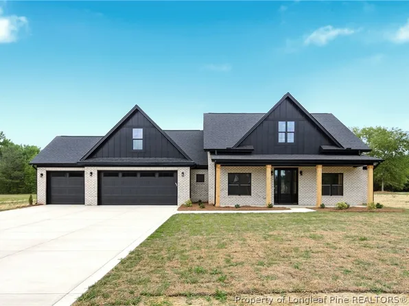 32 Creek Stone Ln, Autryville, NC 28318