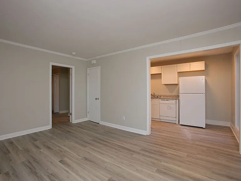 7251 Patricia Dr — Photo 1