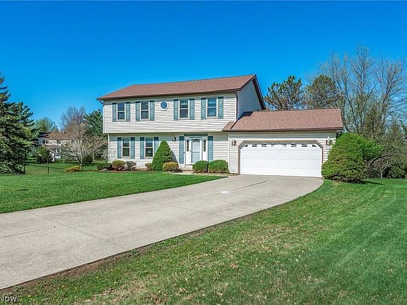 2nd image of 13811 Lodge Dr