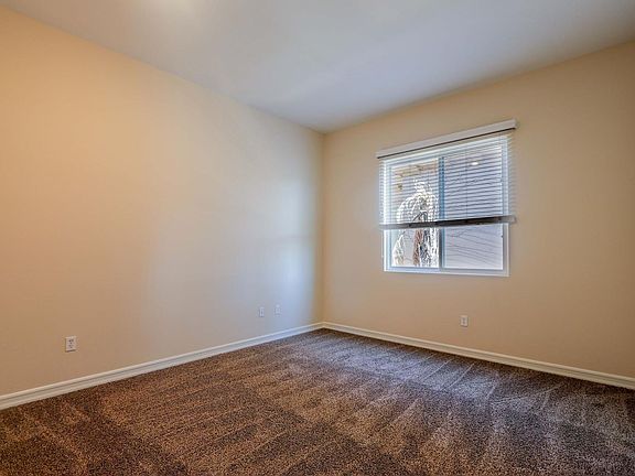 5th image of 610 E San Jose Ave APT 106