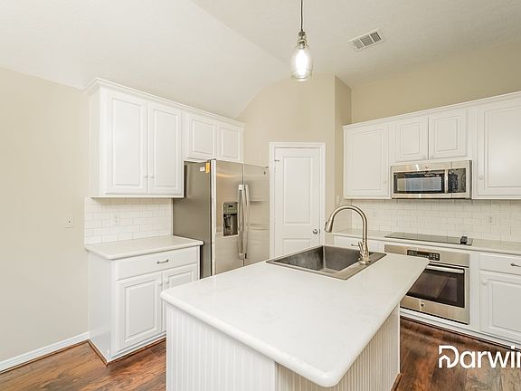 5th image of 10526 Torrey Pines Dr